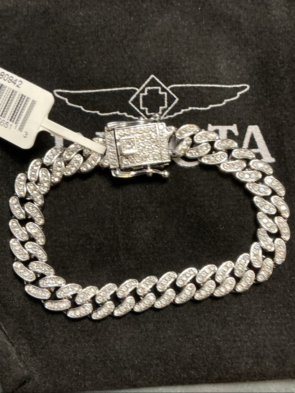 Invicta Silver Crystal Pavé Cuban Link Bracelet(80942) - Picture 3 of 13